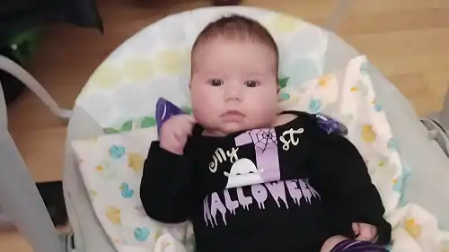 'You Killed Her!': Missouri Cop Shoots 2-Month-Old Baby and Her Mother After Relative Called Police for Help with Domestic Disturbance; Family Demands Release of Bodycam Footage 'You Killed Her!': Missouri Cop Shoots 2-Month-Old Baby and Her Mother After Relative Called Police for Help with Domestic Disturbance; Family Demands Release of Bodycam Footage