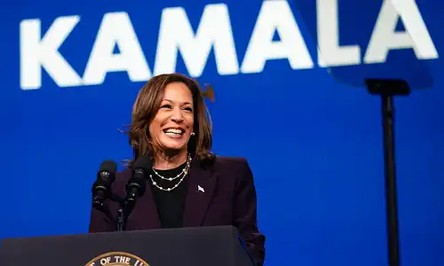 'She Could've Waited': MAGA Crowd Bashes Kamala Harris for Taking Hawaii Vacation As Karine Jean-Pierre Shut Downs Reporter Who Questions Vice President's 'Down Time'